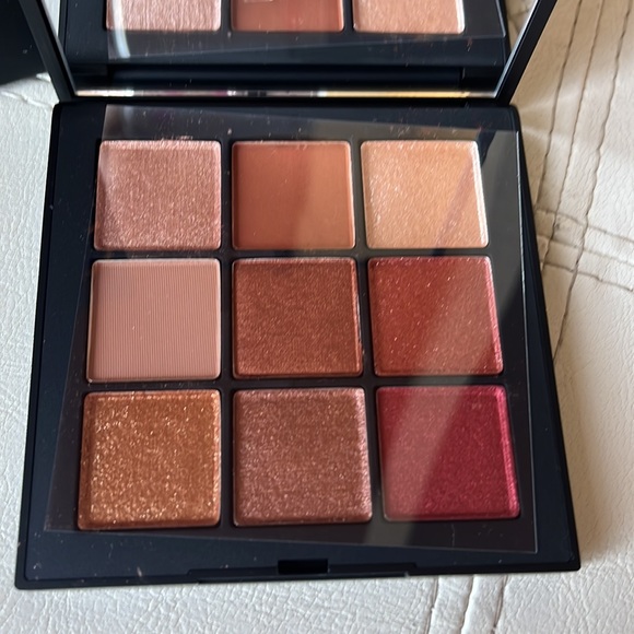Nars - Picture 5 of 8
